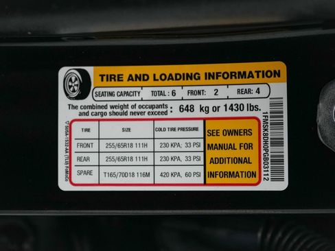 Certified 2023 Ford Explorer XLT w/ Equipment Group 202A AWD/4WD image 26