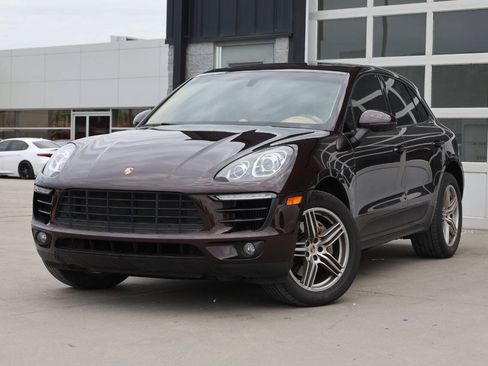 Used 2015 Porsche Macan S AWD/4WD image 3