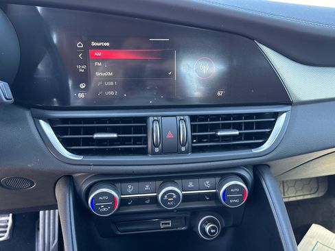 Used 2024 Alfa Romeo Giulia Ti image 22