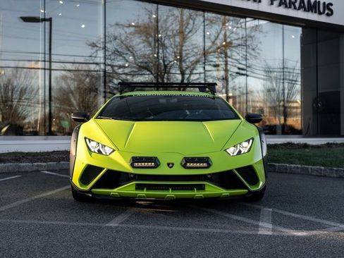 Used 2024 Lamborghini Huracan Sterrato image 14