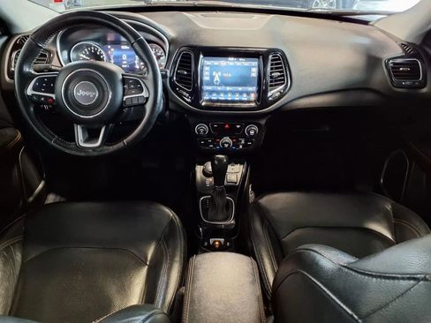 Used 2018 Jeep Compass Limited w/ Navigation Group AWD/4WD image 15