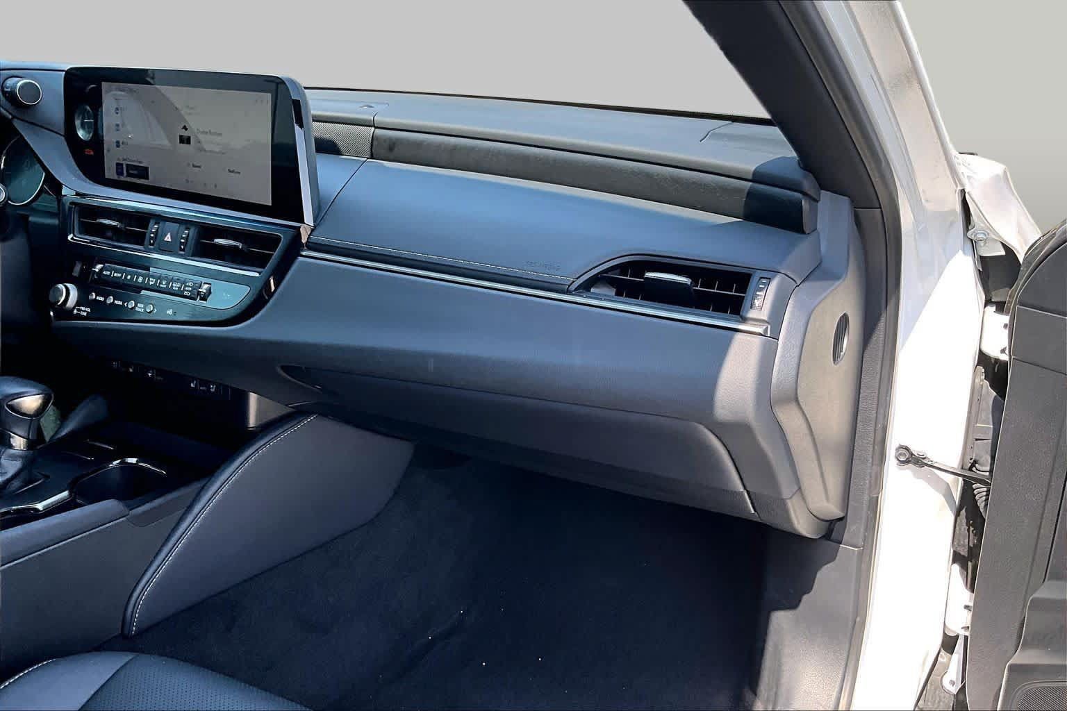 Used 2023 Lexus ES 350 w/ Premium Package FWD image 16