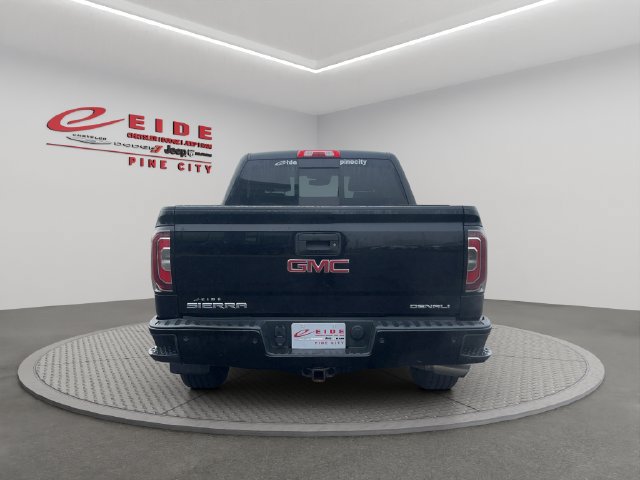 Used 2017 GMC Sierra 1500 Denali w/ Denali Ultimate Package AWD/4WD image 9