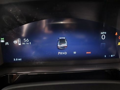 New 2026 Lincoln Corsair Premiere image 4