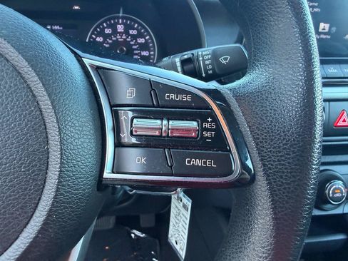 Used 2020 Kia Forte LXS FWD image 26
