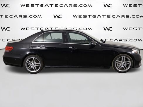 Used 2014 Mercedes-Benz E 550 4MATIC Sedan image 42