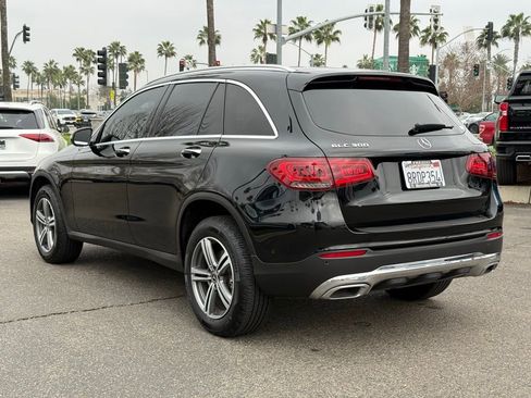 Used 2020 Mercedes-Benz GLC 300 GLC 300 w/ Parking Assistance Package image 8