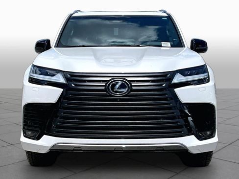 Used 2025 Lexus LX 700h Overtrail w/ Accessory Package (Z1) AWD/4WD image 4