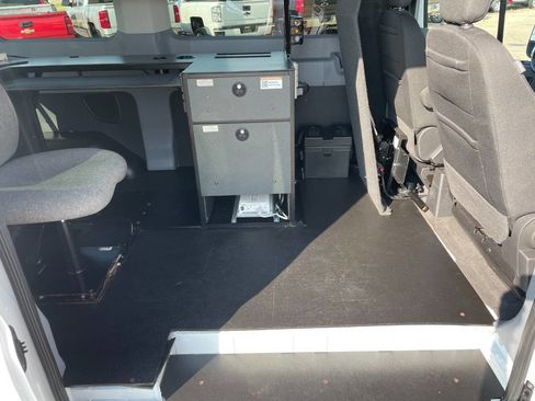 Used 2017 Ford Transit 150 XLT image 26