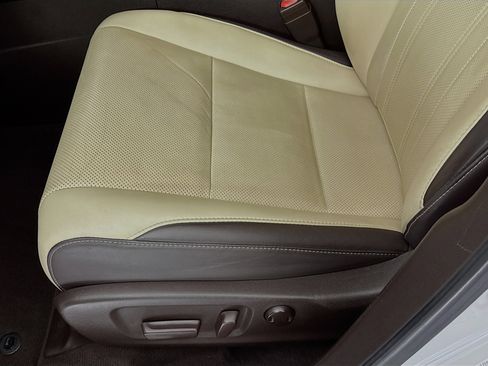 Used 2019 Lexus RX 350 AWD w/ Navigation Package image 19