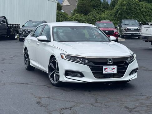 Used 2019 Honda Accord Sport image 1
