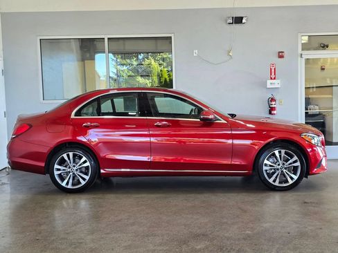 Used 2021 Mercedes-Benz C 300 4MATIC Sedan image 4