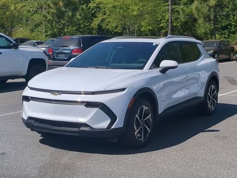 New 2026 Chevrolet Equinox EV LT AWD/4WD image 11