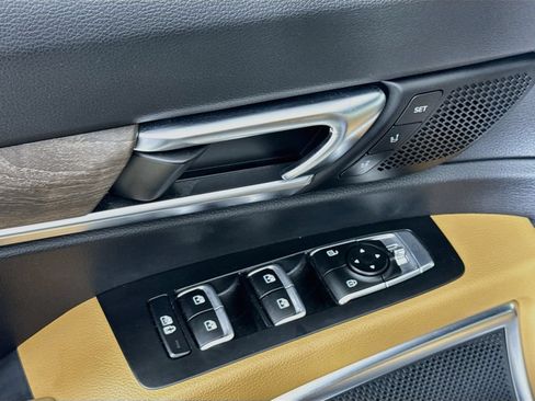 Used 2022 Kia Telluride SX FWD image 19