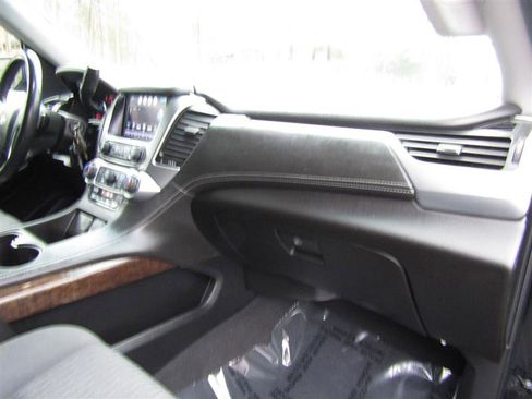 Used 2019 Chevrolet Tahoe LS image 38