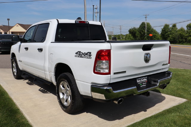 Used 2023 RAM 1500 Big Horn AWD/4WD image 36