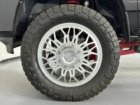 Used 2024 RAM 3500 Laramie w/ Night Edition AWD/4WD image 36