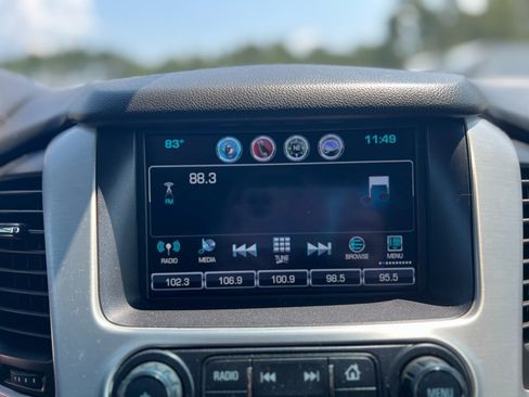 Used 2017 GMC Yukon SLE w/ SLE Value Package image 35