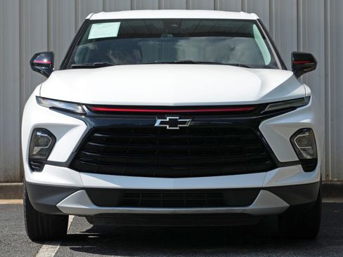 Used 2023 Chevrolet Blazer LT FWD image 6