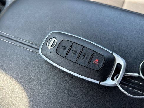 Used 2025 Nissan Sentra SV FWD image 20