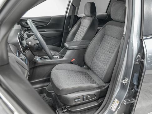 Used 2023 Chevrolet Equinox LT AWD/4WD image 16