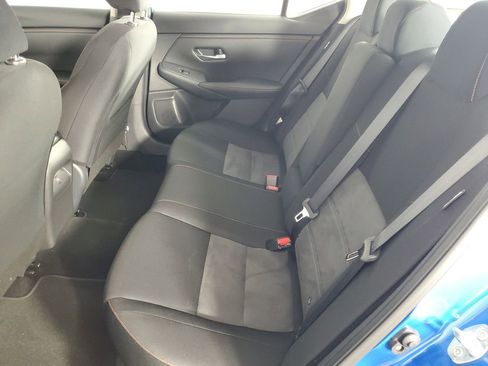 Used 2024 Nissan Sentra SR w/ Lighting Package image 13