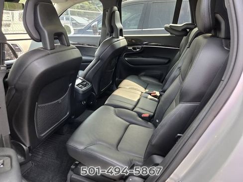 Used 2017 Volvo XC90 T6 Momentum w/ Vision Package AWD/4WD image 7