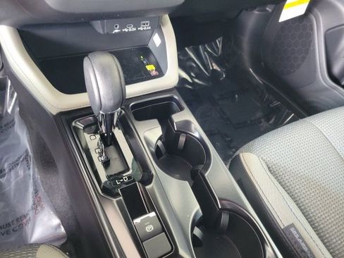 New 2026 Subaru Forester Premium AWD/4WD image 17