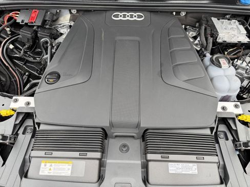 Used 2025 Audi Q7 2.0T Premium w/ Convenience Plus Package image 26