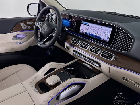 New 2026 Mercedes-Benz GLE 450e 4MATIC image 15