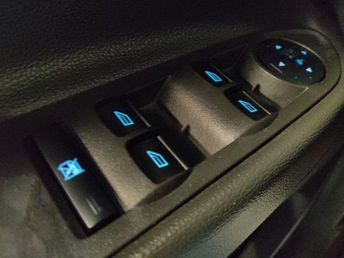 Used 2018 Ford Escape SEL image 27