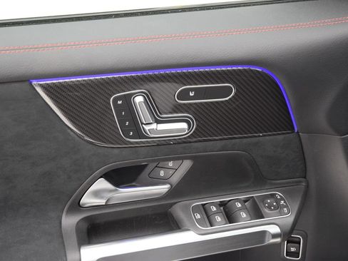 New 2026 Mercedes-Benz GLB 35 AMG 4MATIC image 22