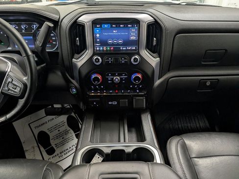 Used 2020 GMC Sierra 1500 SLT image 12