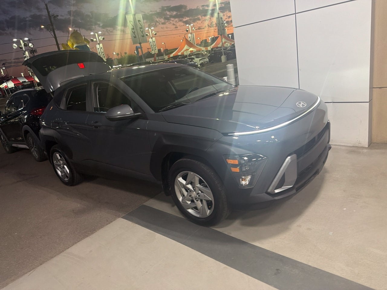 Used 2025 Hyundai Kona SE FWD image 6