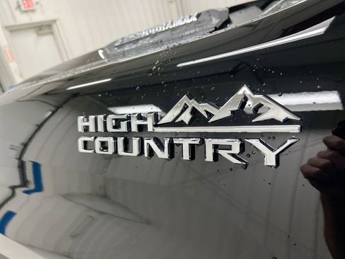 Used 2024 Chevrolet Silverado 3500 High Country w/ High Country Premium Package image 27