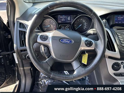Used 2014 Ford Focus SE w/ SE Sport Package FWD image 13