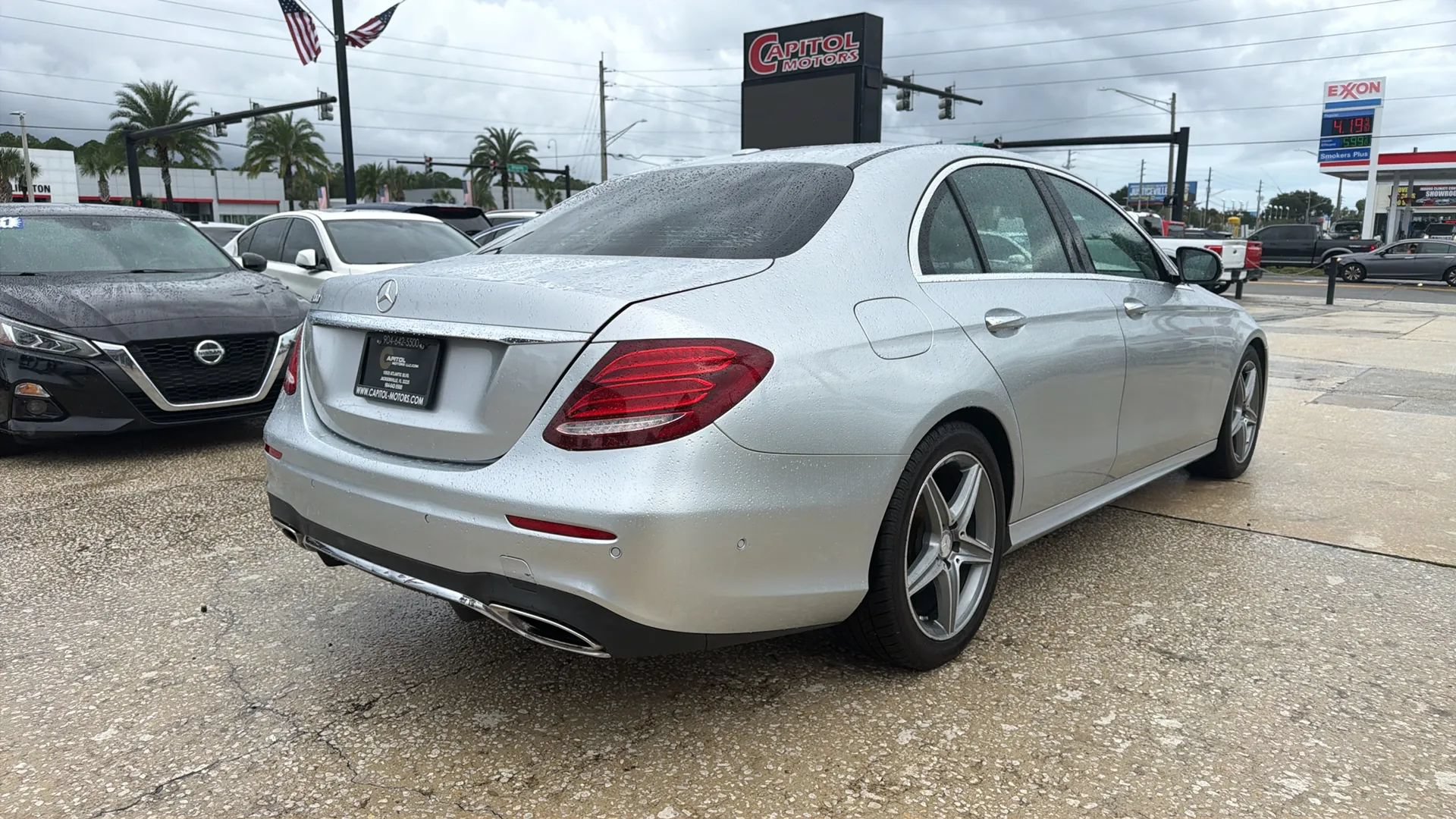 Used 2017 Mercedes-Benz E 300 image 5