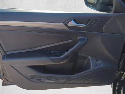 Used 2021 Volkswagen Jetta SEL image 8