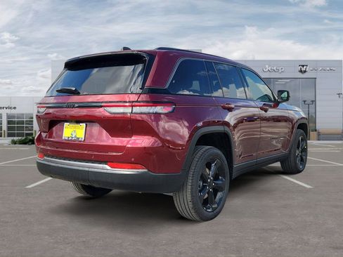 New 2026 Jeep Grand Cherokee Limited image 5