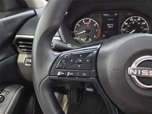 Used 2023 Nissan Altima 2.5 S FWD image 25