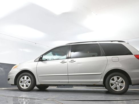 Used 2008 Toyota Sienna FWD image 26