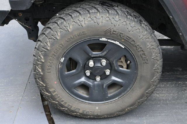Used 2022 Jeep Gladiator Sport AWD/4WD image 35