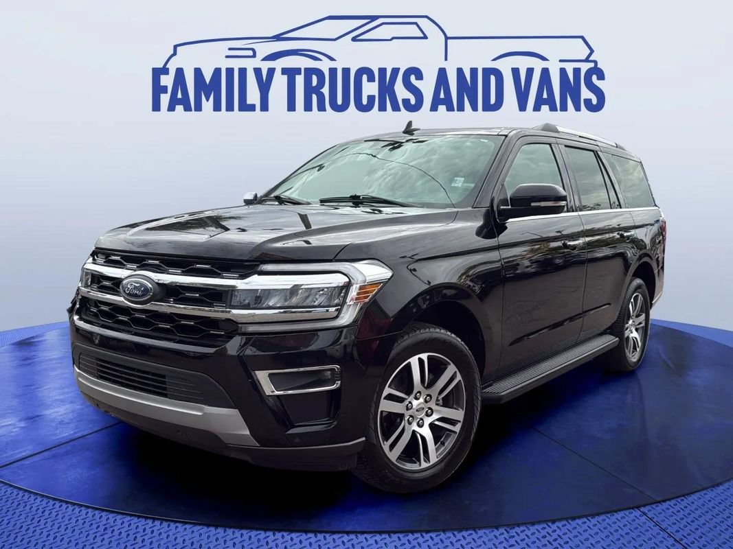 Used 2024 Ford Expedition Limited AWD/4WD image 1