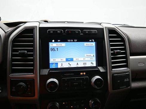 Used 2019 Ford F350 King Ranch w/ Tow Technology Bundle AWD/4WD image 15