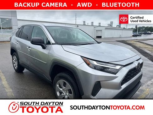 Used 2023 Toyota RAV4 LE AWD/4WD image 1