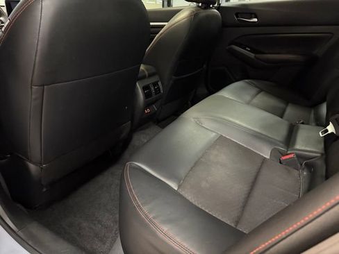 Used 2023 Nissan Altima 2.5 SR AWD/4WD image 22