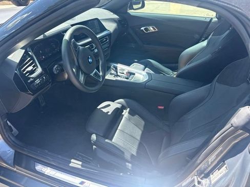 Used 2026 BMW Z4 sDrive30i w/ Premium Package RWD image 7