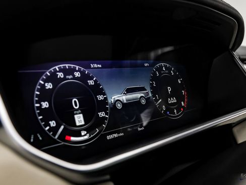 Used 2022 Land Rover Range Rover Westminster Edition image 32