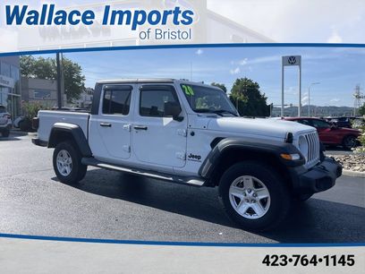 Used 2020 Jeep Gladiator Sport w/ Quick Order Package 24S