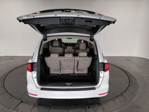 Used 2022 Honda Odyssey Elite image 9